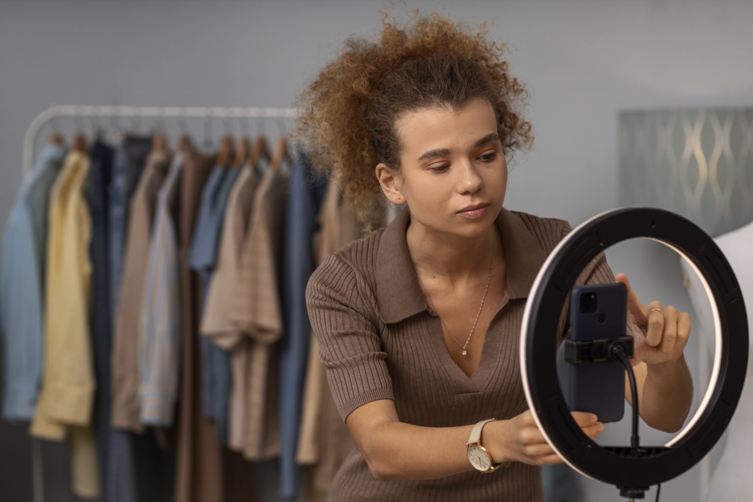 You are currently viewing The Rise of Influencer Marketing: What Beauty and Fashion Brands Are Getting Right